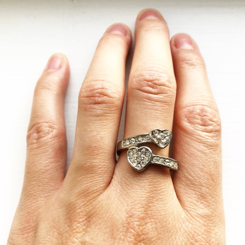 Vintage silver & diamond wraparound heart ring